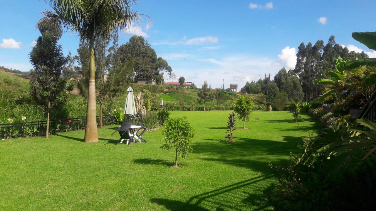 Riverside Resort Hotel Kabale Exteriör bild